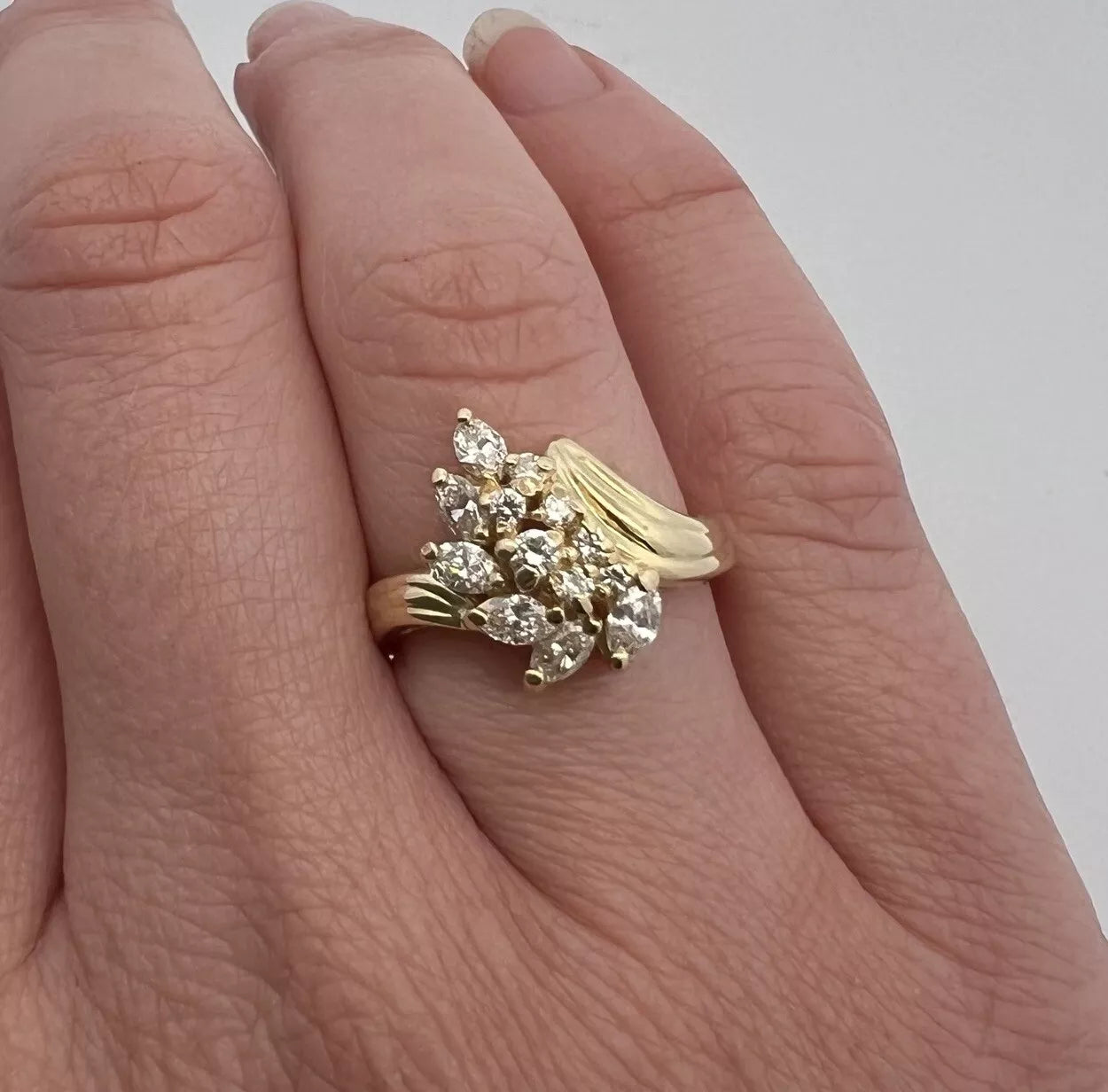 18Ct Yellow Gold 0.55 Carat TW Diamond Dress Ring