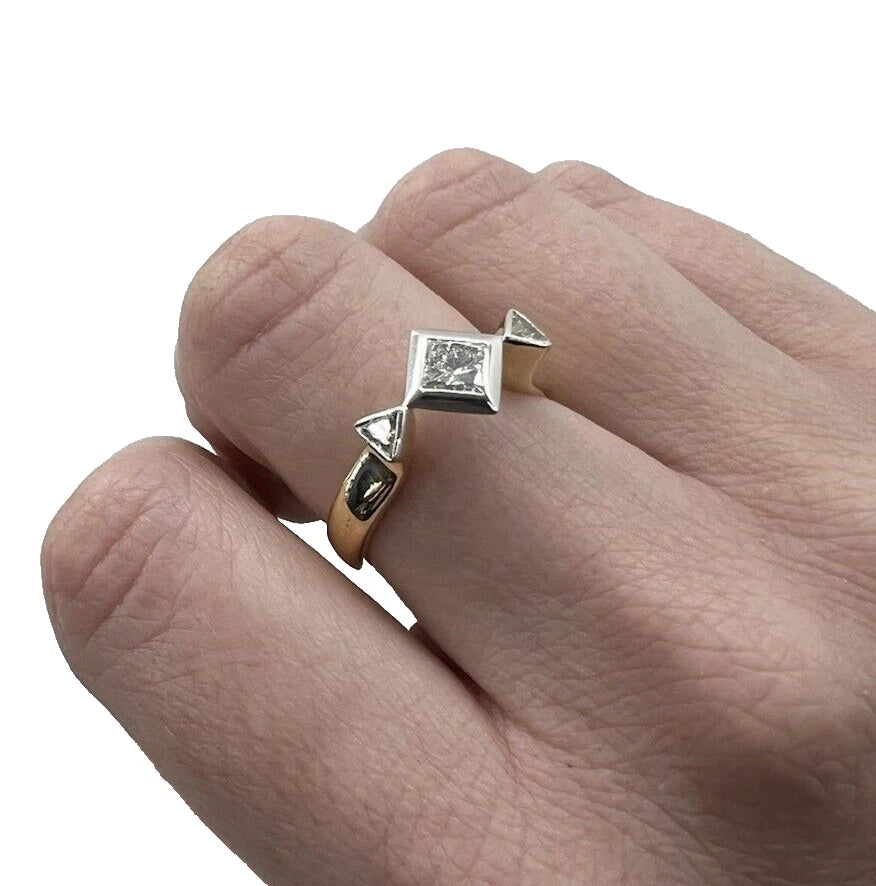 18Ct Two-Toned Gold .62 Carat TW Diamond Trilogy Dress Ring