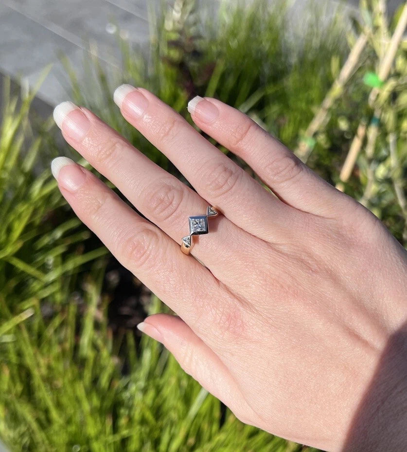 18Ct Two-Toned Gold .62 Carat TW Diamond Trilogy Dress Ring