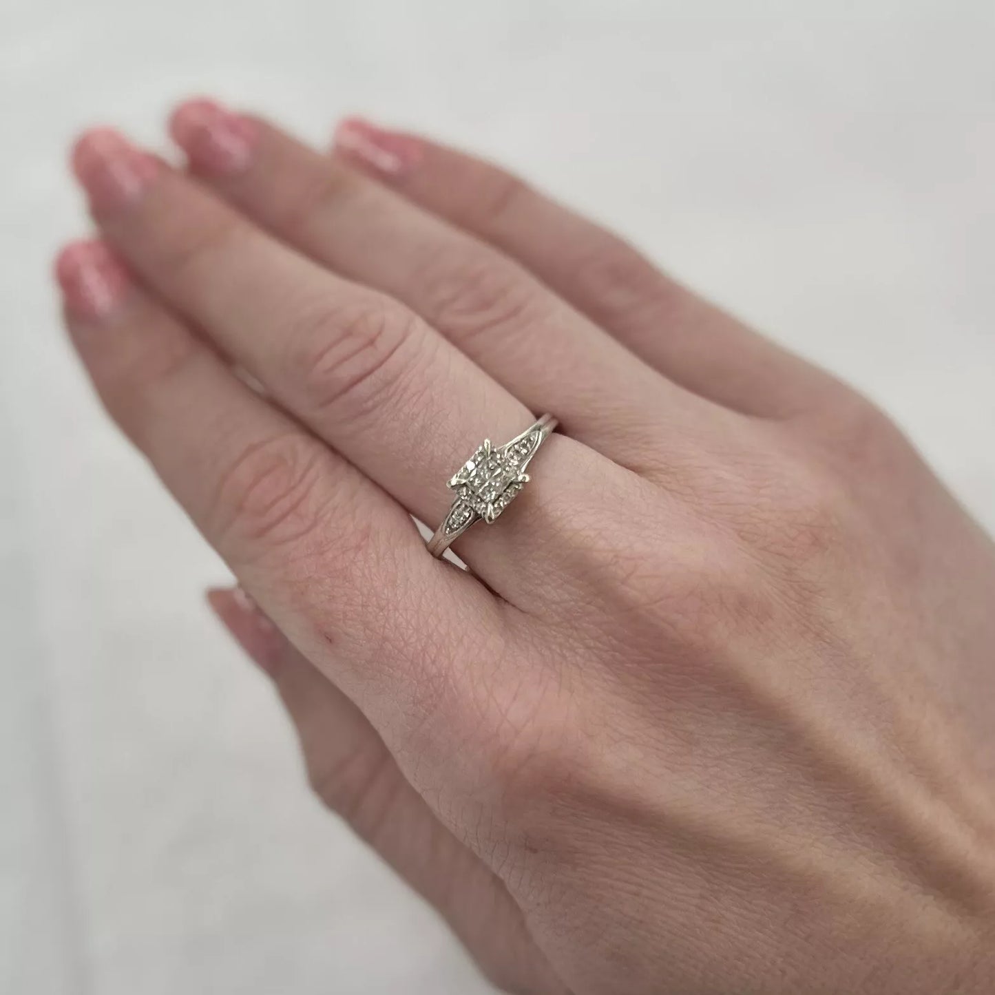 9Ct White Gold Halo Princess & Brilliant Cut 0.26 TW Diamond Ring Sz O 1/2