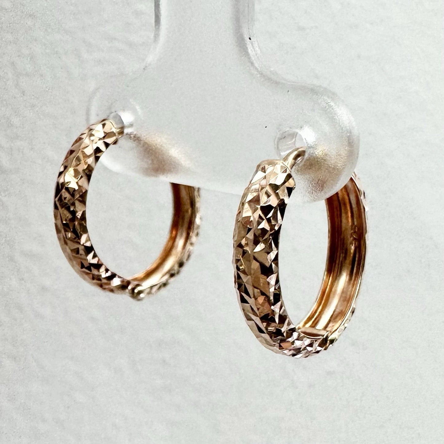 9Ct Rose Gold 12mm Reflective Continuous Huggie Hoop Earrings