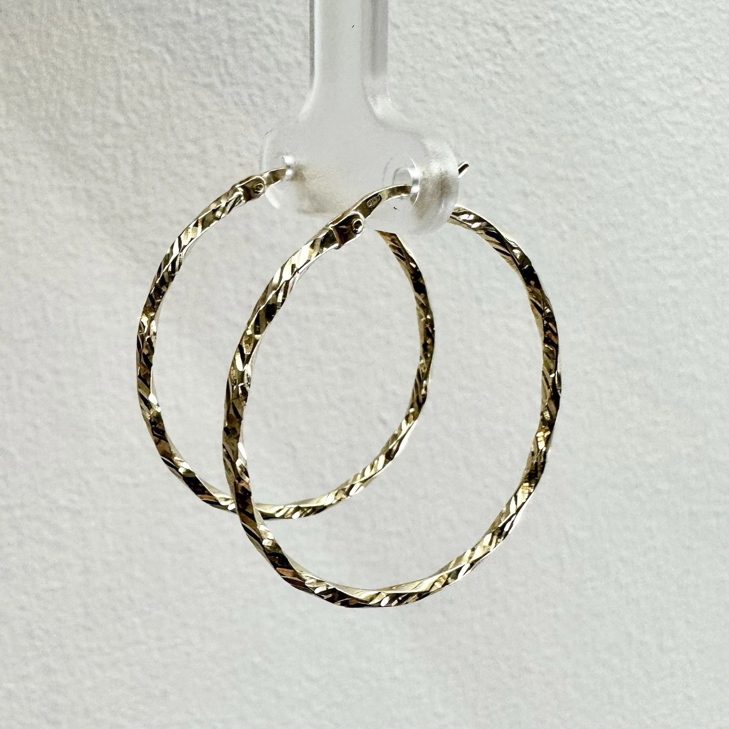 9Ct Yellow Gold 29mm Diamond Cut Twisted Hoop Earrings