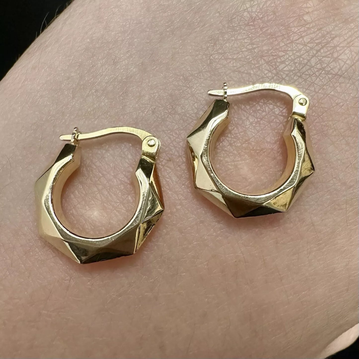 9Ct Yellow Gold 9mm x 3.45mm Geometric Hoop Earrings