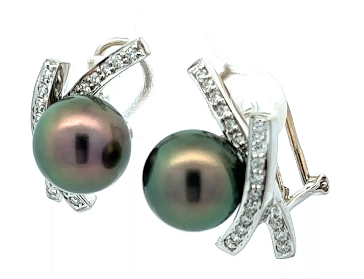 18Ct White Gold Diamond & Tahitian Pearl Pendant & Earring Set - 0.55 Carat TDW