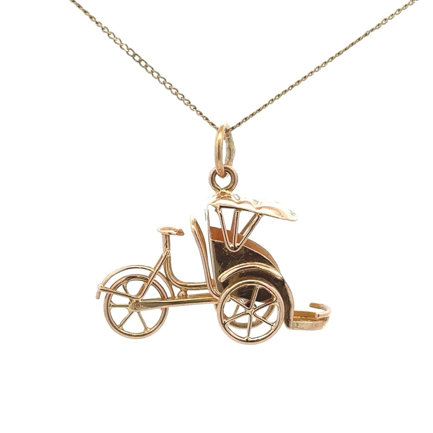 18Ct Yellow Gold Vintage Rickshaw Tricycle Carriage With Moveable Wheels Charm