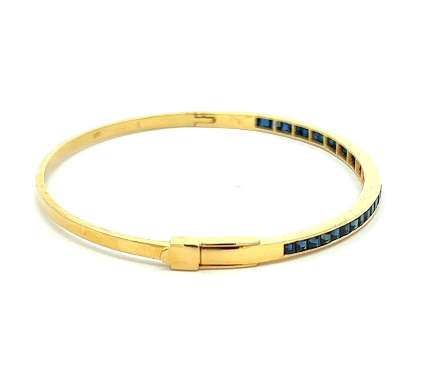 14Ct Yellow Gold Blue Sapphire Hinge Bangle