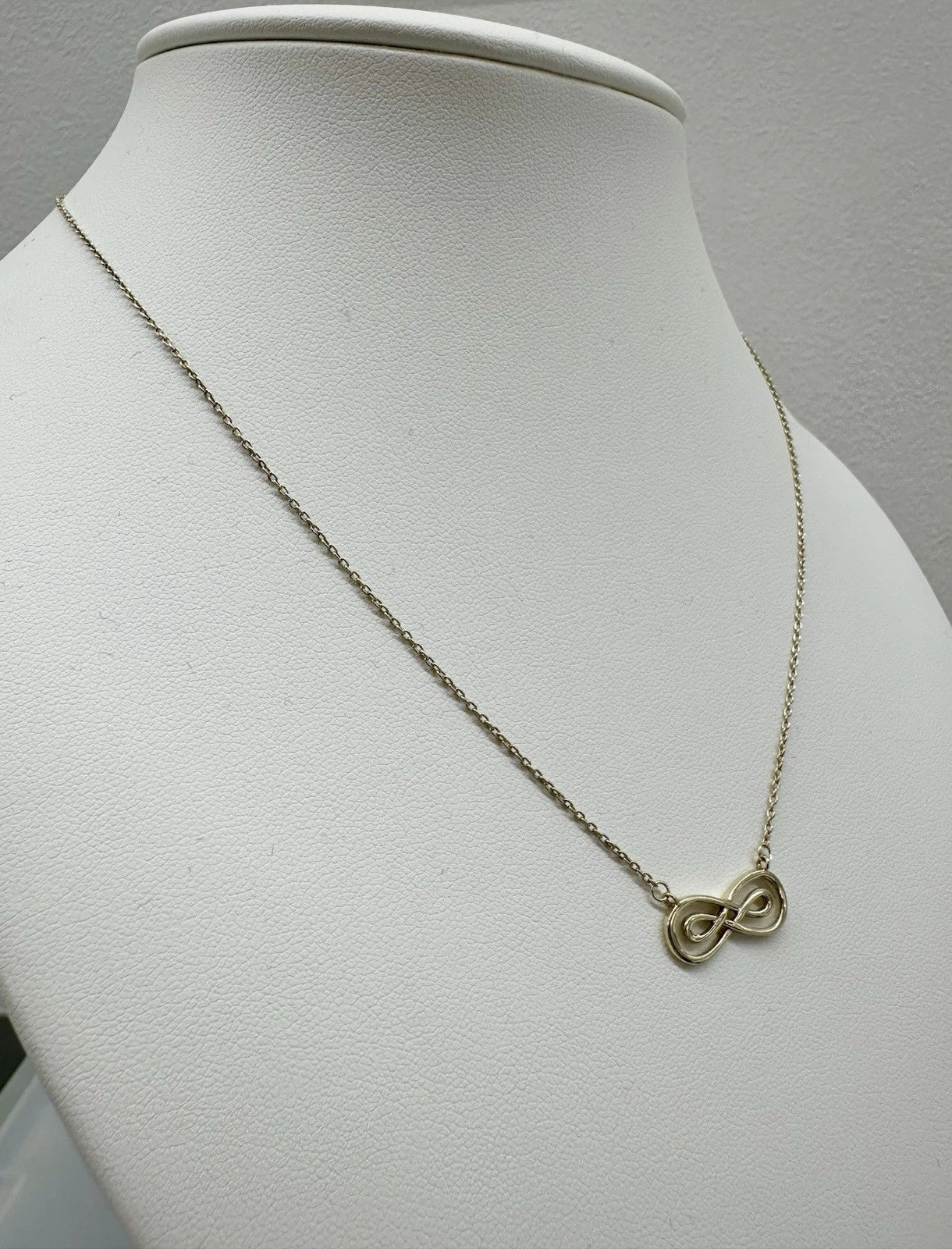9Ct Yellow Gold Infinity 44cm Trace Necklace