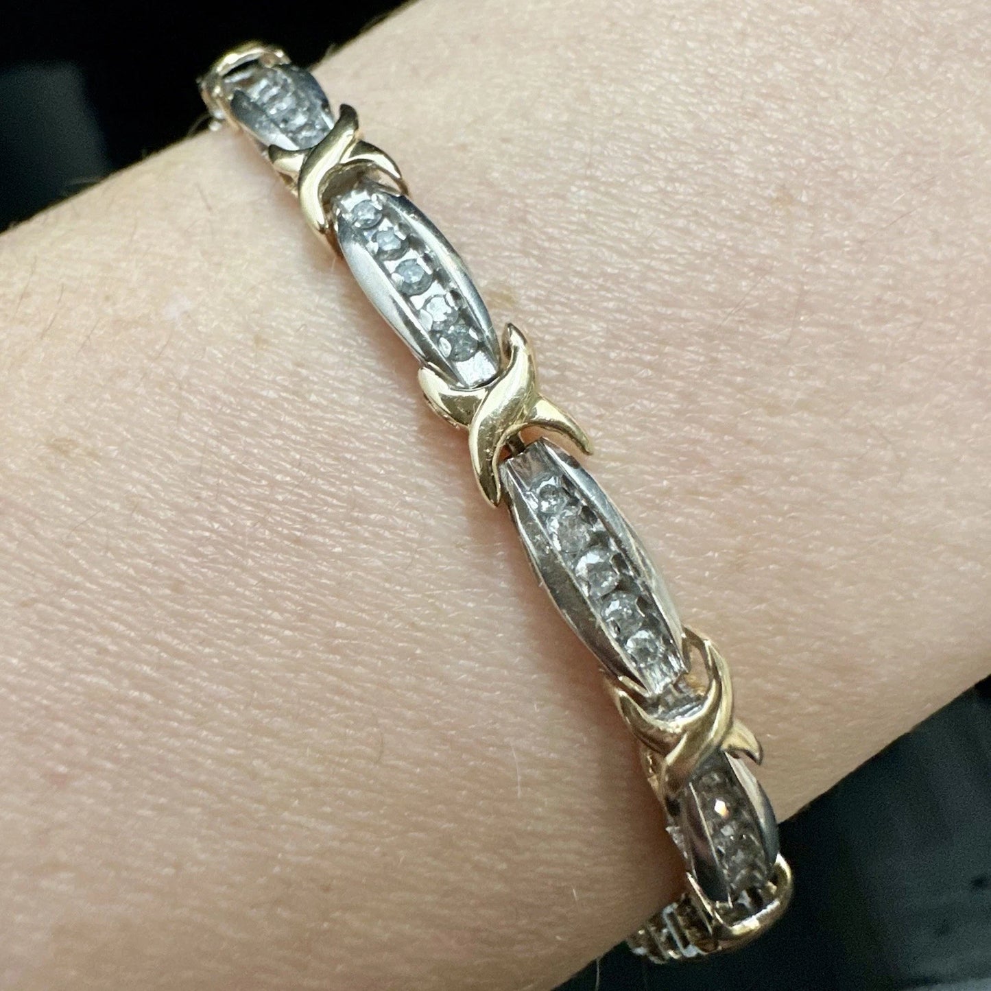 10Ct Two-Tone 1Ct TW Diamond 18cm Bar X Link Tennis Bracelet