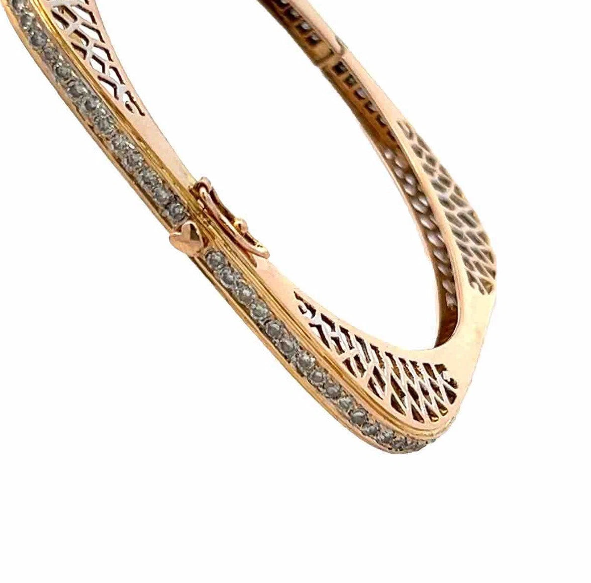 18Ct Yellow Gold 3.39 Carat TW Diamond Hinged Squared Art Deco Bangle