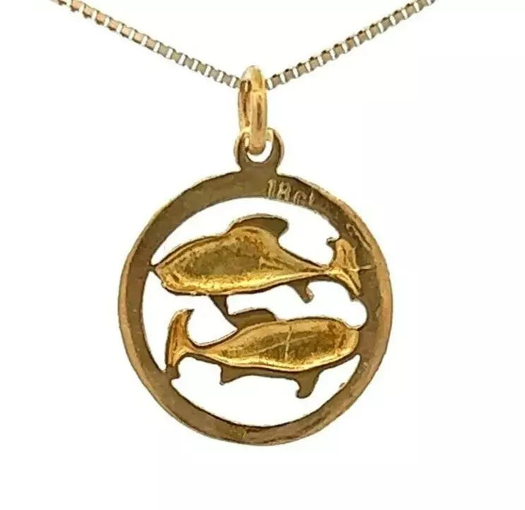 18Ct Yellow Gold Vintage Pisces Zodiac Pendant