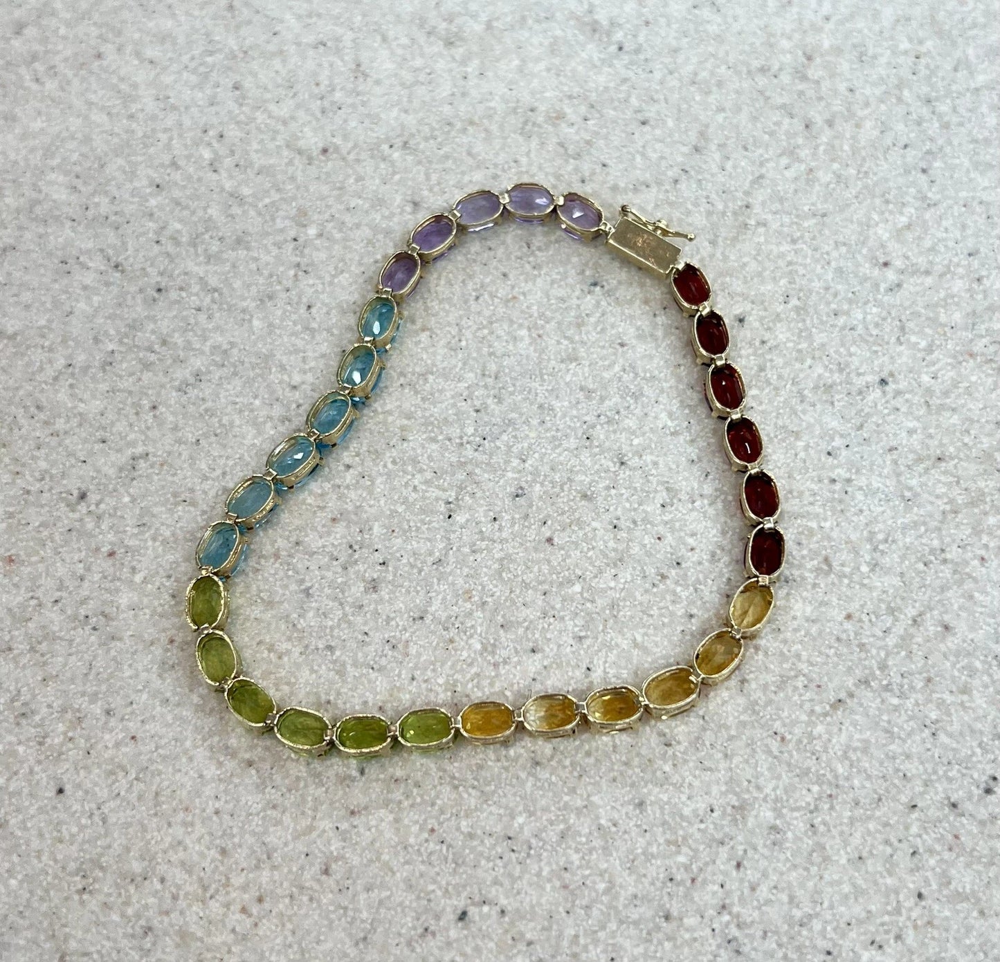 14Ct Yellow Gold 19cm Multi-Gemstone Oval Cut Claw Bracelet