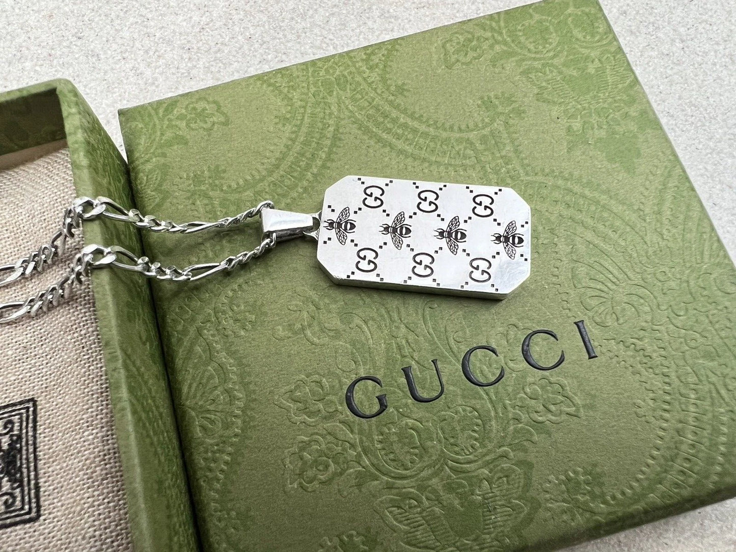 Gucci GG and Bee Engraved Pendant 50cm Necklace - 925 Sterling Silver