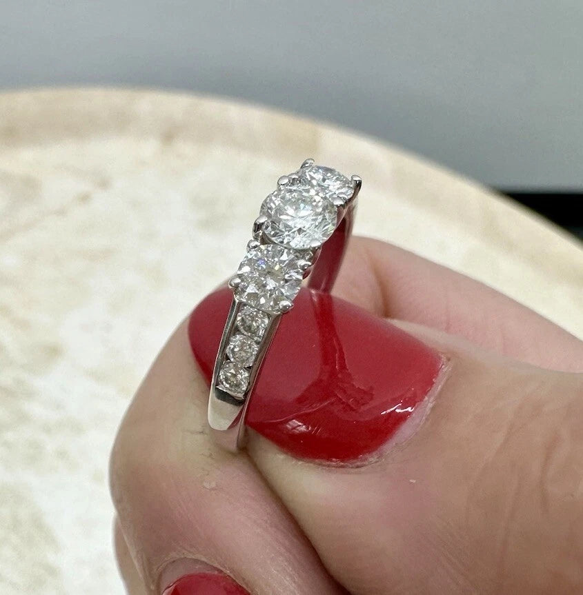 14Ct White Gold 1.00 Carat TW Diamond Trilogy Ring Sz M 1/2