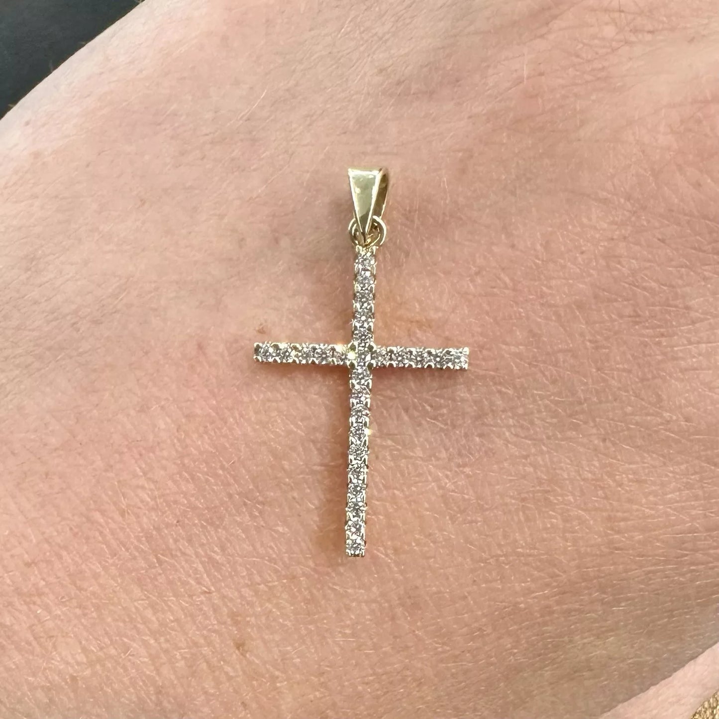 9Ct Yellow Gold CZ Set Cross Pendant