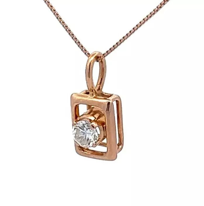 18Ct Yellow Gold Solitaire 0.21 Carat TW Diamond Pendant