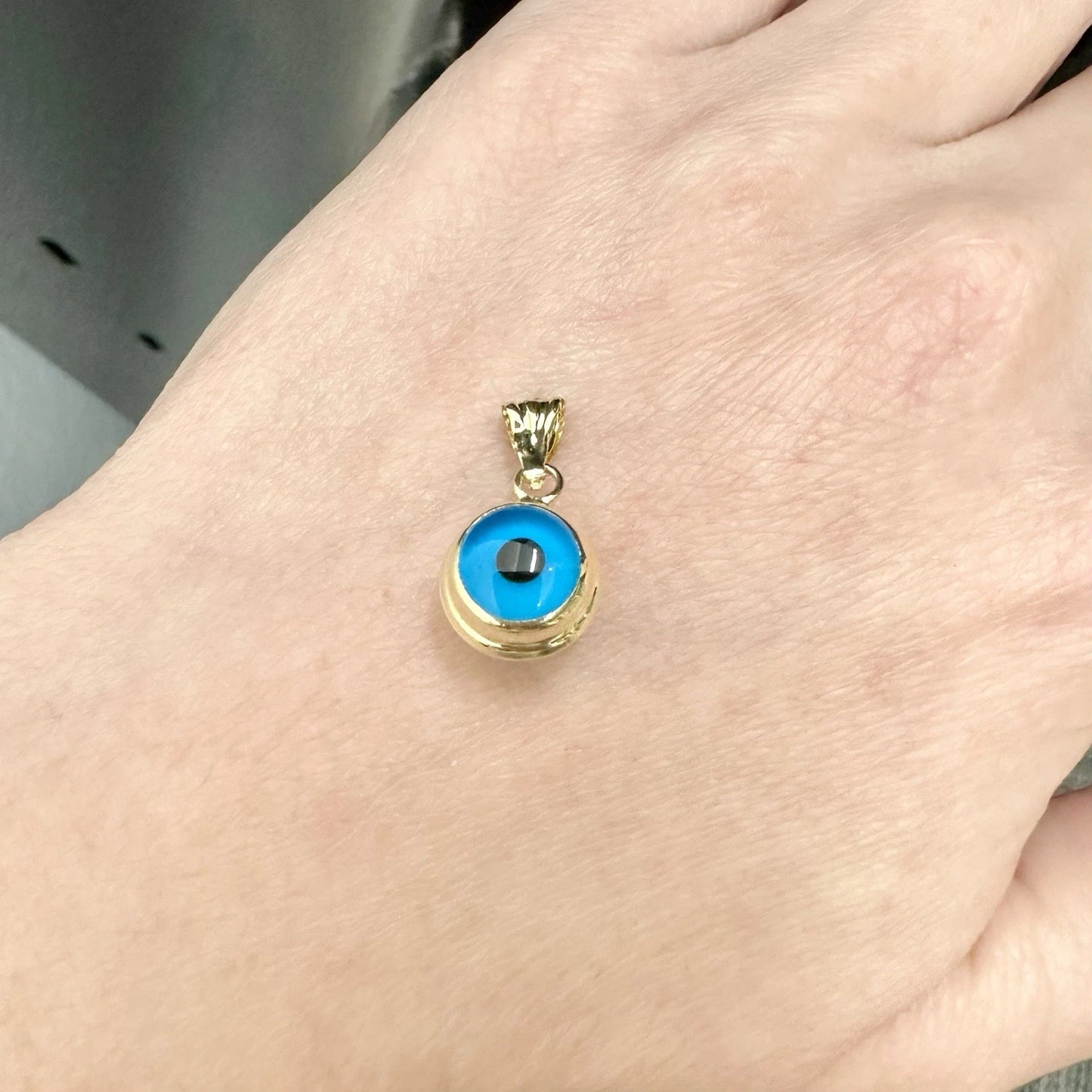 14Ct Yellow Gold Resin Evil Eye Pendant