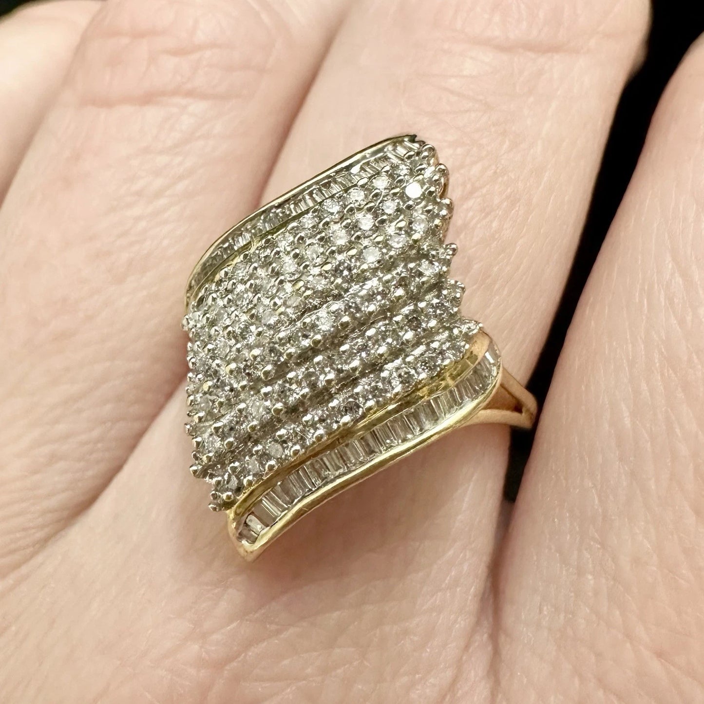 9Ct Yellow Gold Diamond Cluster Dress Ring Sz N