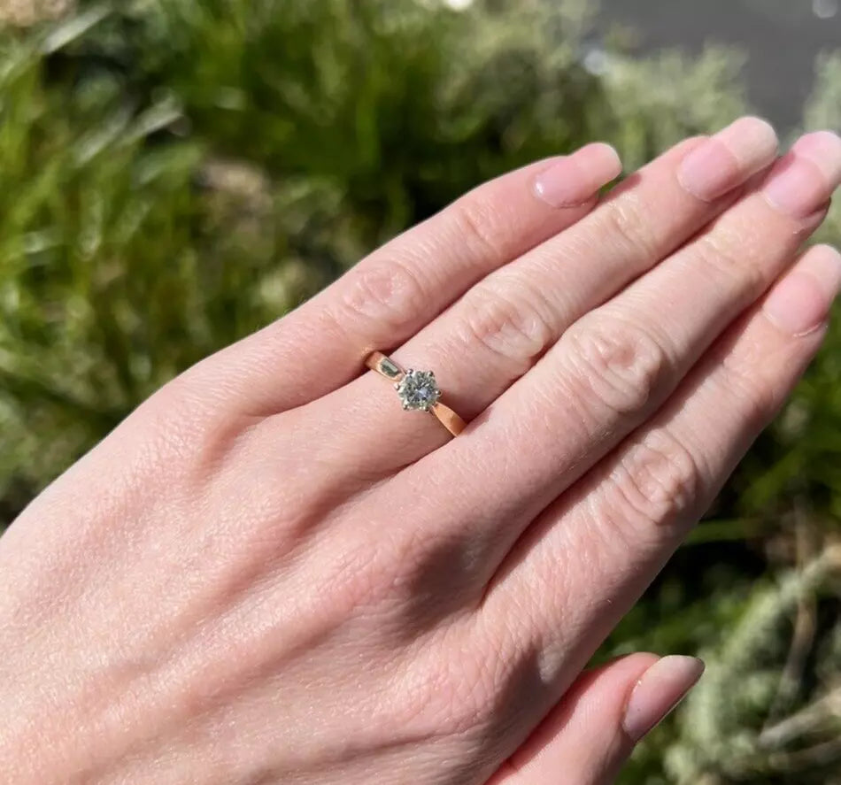18Ct Yellow Gold 0.60 Carat TW Solitaire Transitional Cut Diamond Ring