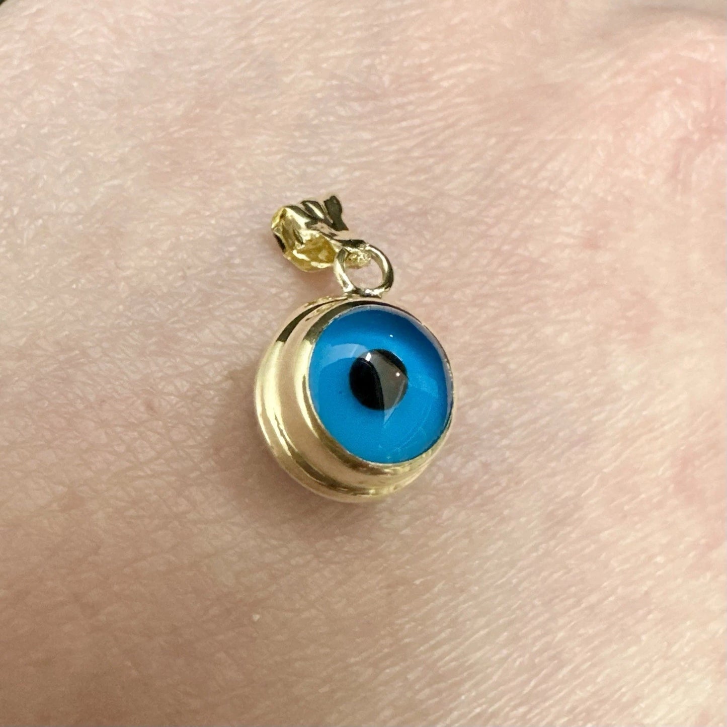 14Ct Yellow Gold Resin Evil Eye Pendant