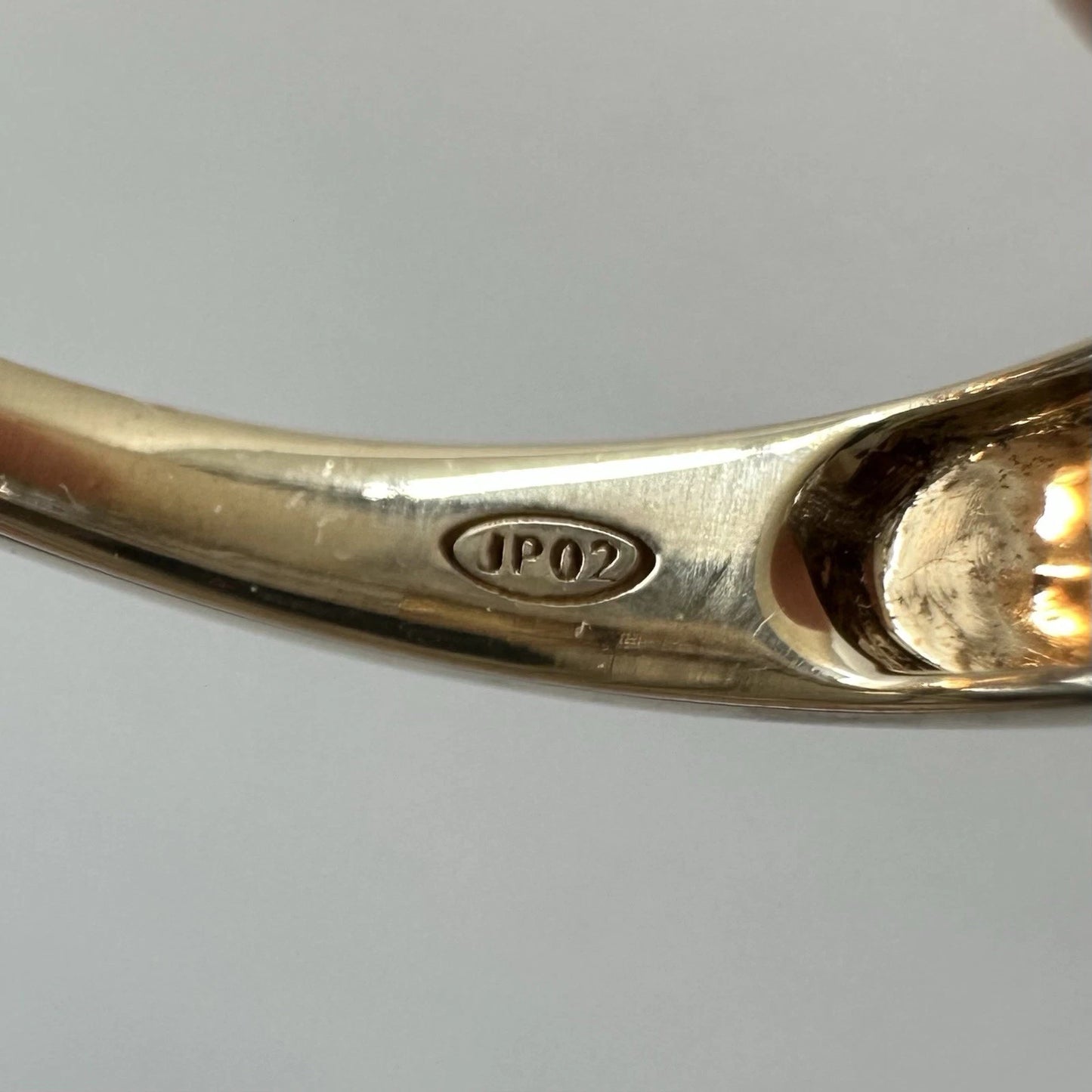 9Ct Yellow Gold .15Ct TW Diamond Band Ring Sz O