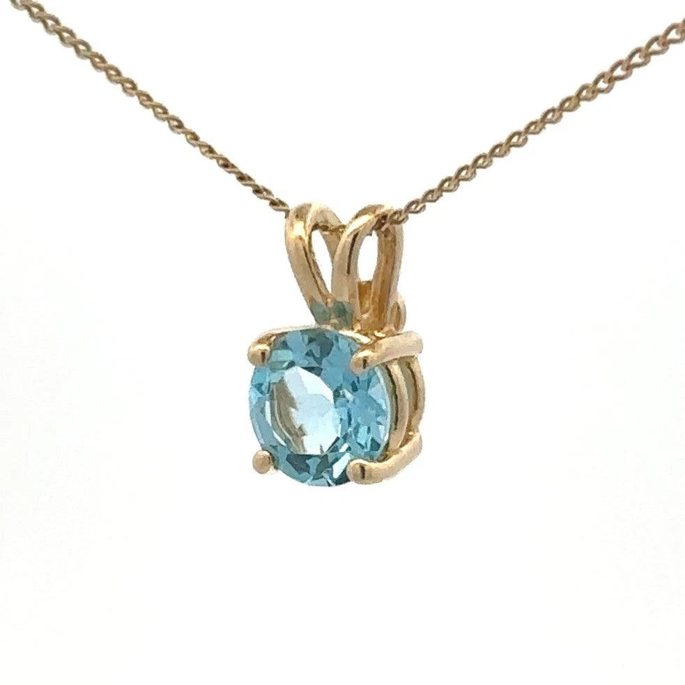 14Ct Yellow Gold Blue Topaz Solitaire Pendant