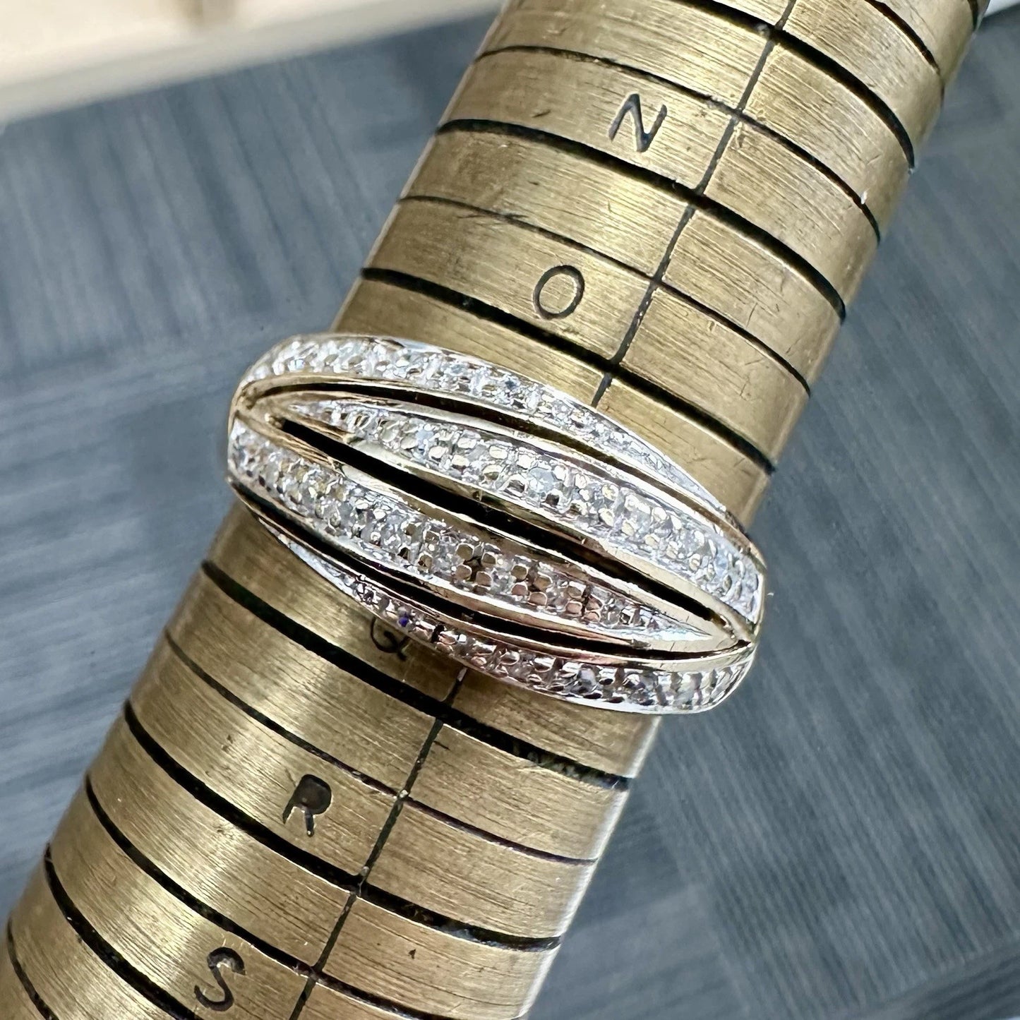 9Ct Yellow Gold .15 Carat TW Diamond Ring Sz P 1/2