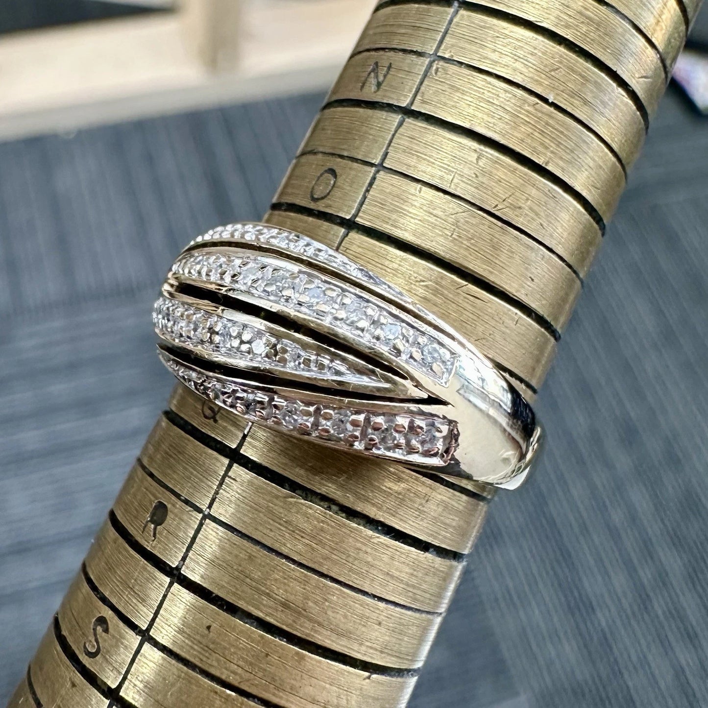 9Ct Yellow Gold .15 Carat TW Diamond Ring Sz P 1/2