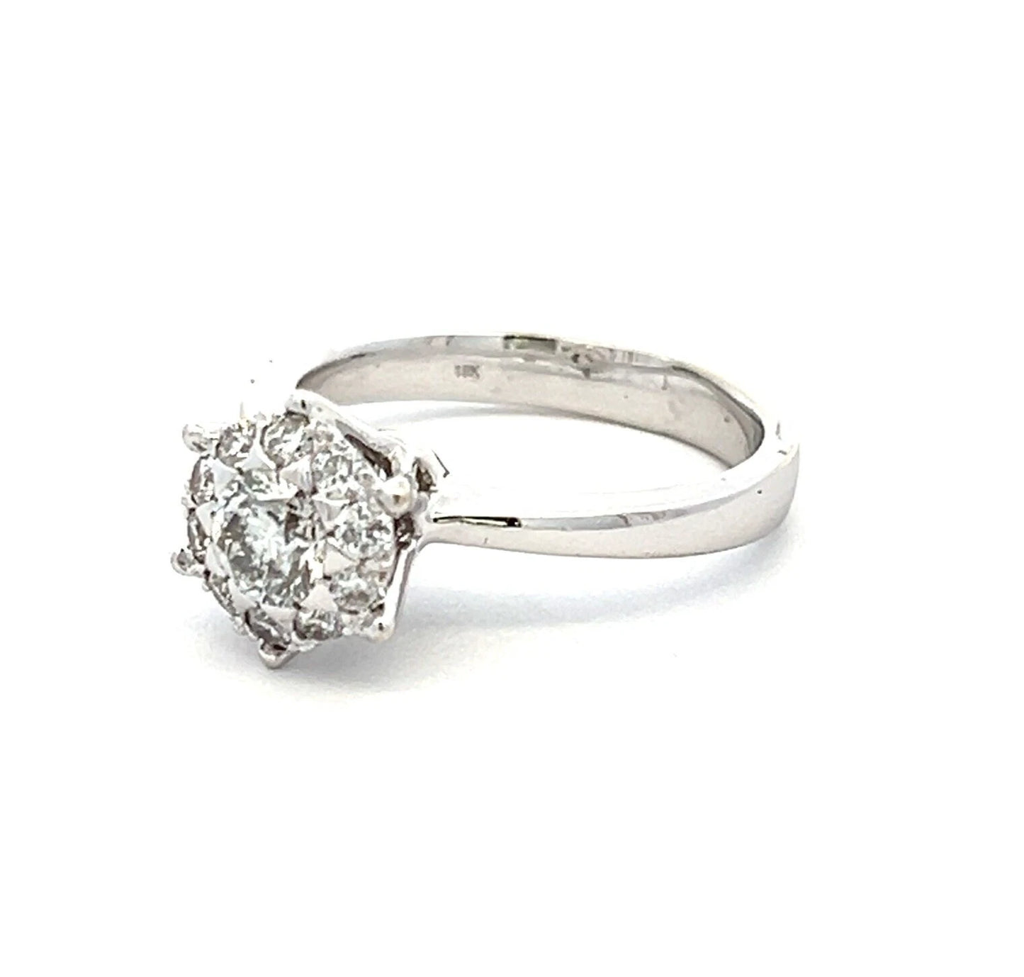 18Ct White Gold Diamond Cluster Ring -0.71 Carat TDW