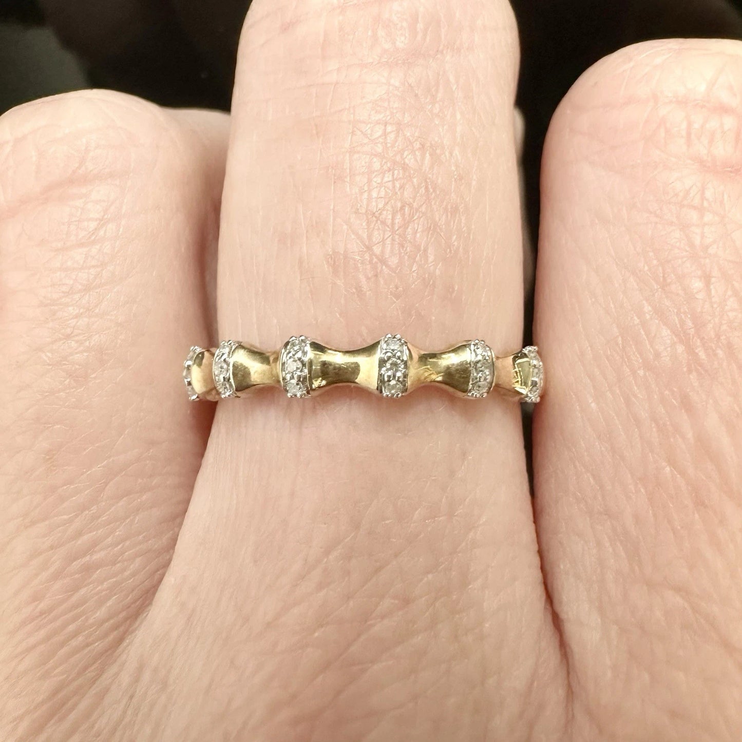 10Ct Yellow Gold .05 TW Diamond Band Ring Sz O 1/2