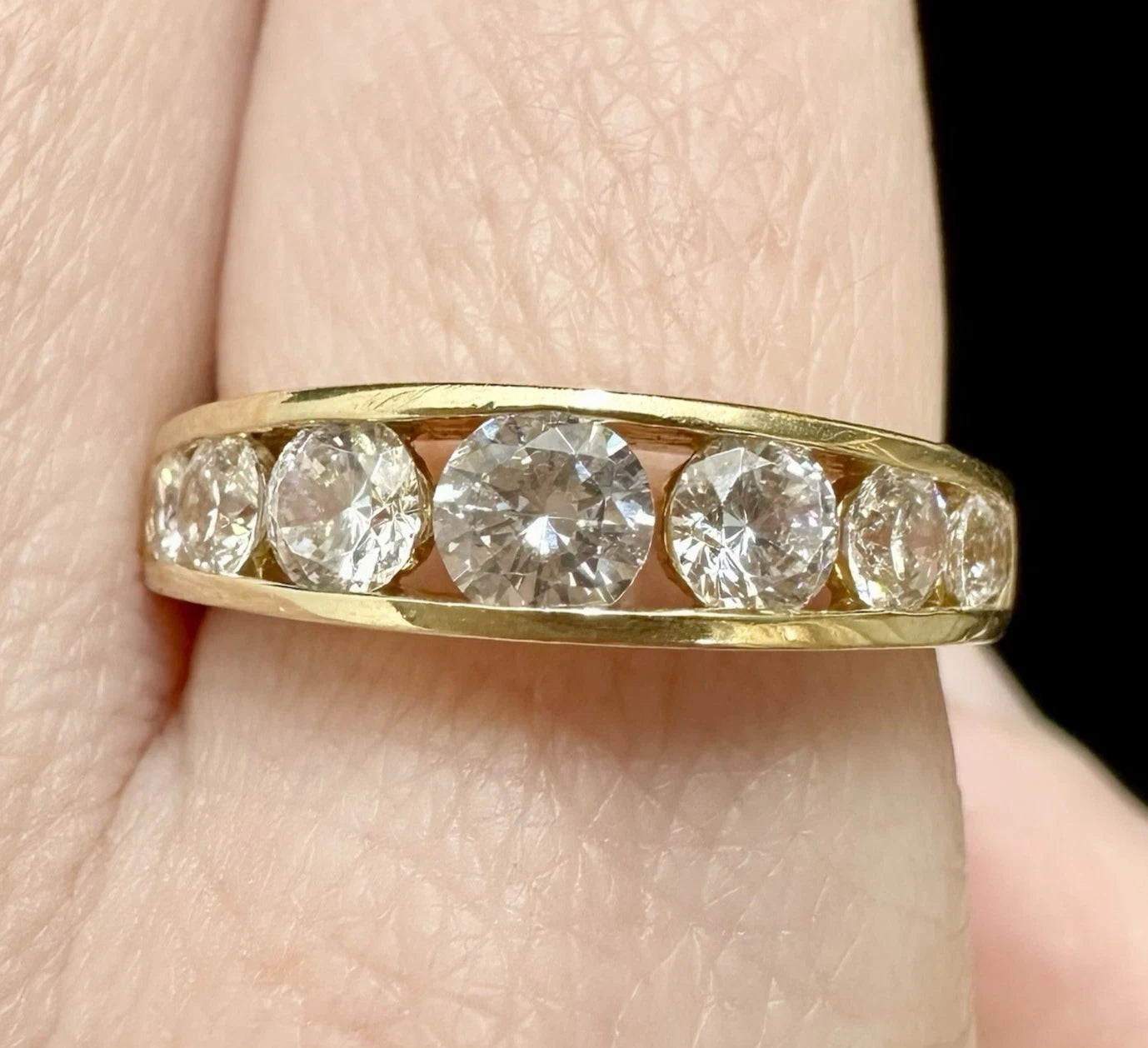 14Ct Yellow Gold Graduating 1.48Ct TW Diamond Simulant Band Ring Sz Q 1/2