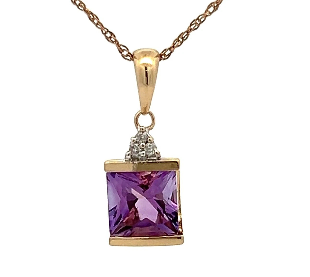 10Ct Yellow Gold Amethyst Diamond Accent Charm Pendant