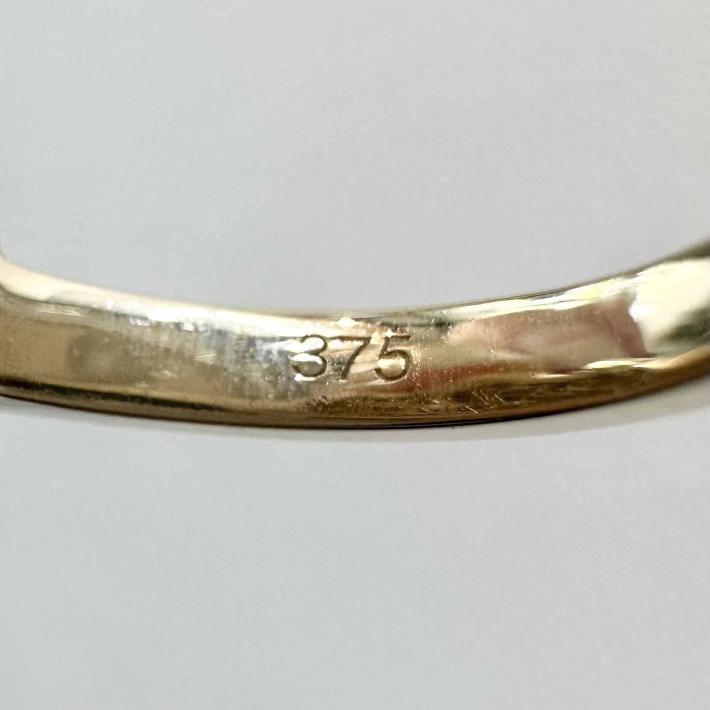 9Ct Yellow Gold 2.00Ct TW Diamond Cluster Ring Sz N