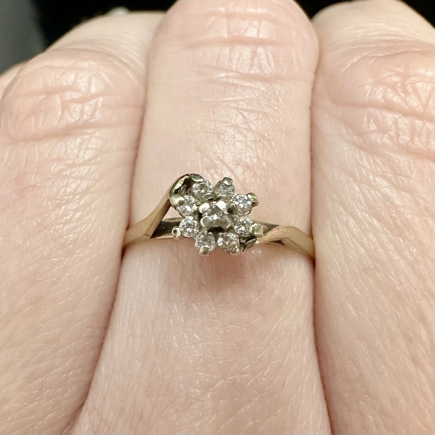 9Ct Yellow Gold Vintage Diamond Set Floral Ring Sz M