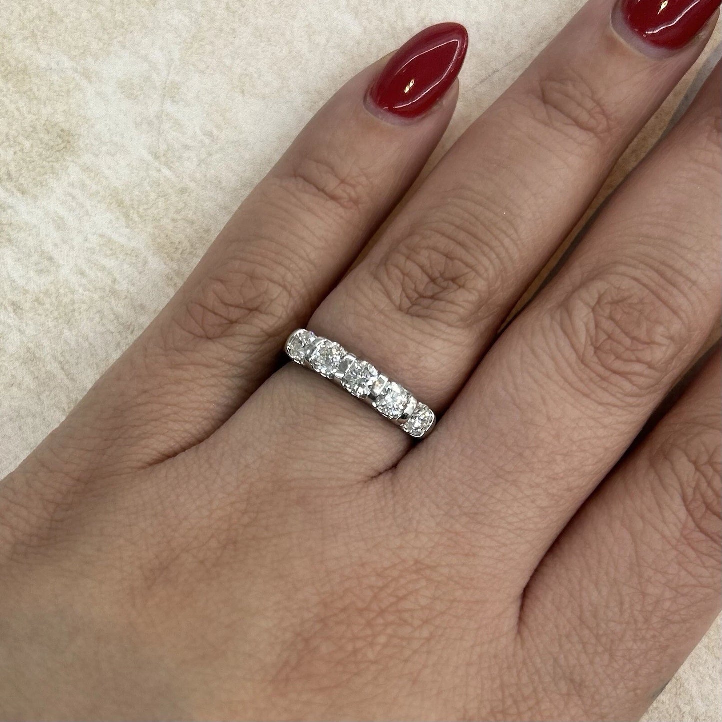 18Ct Yellow Gold Scalloped Edge Diamond Ring - Valuation Supplied