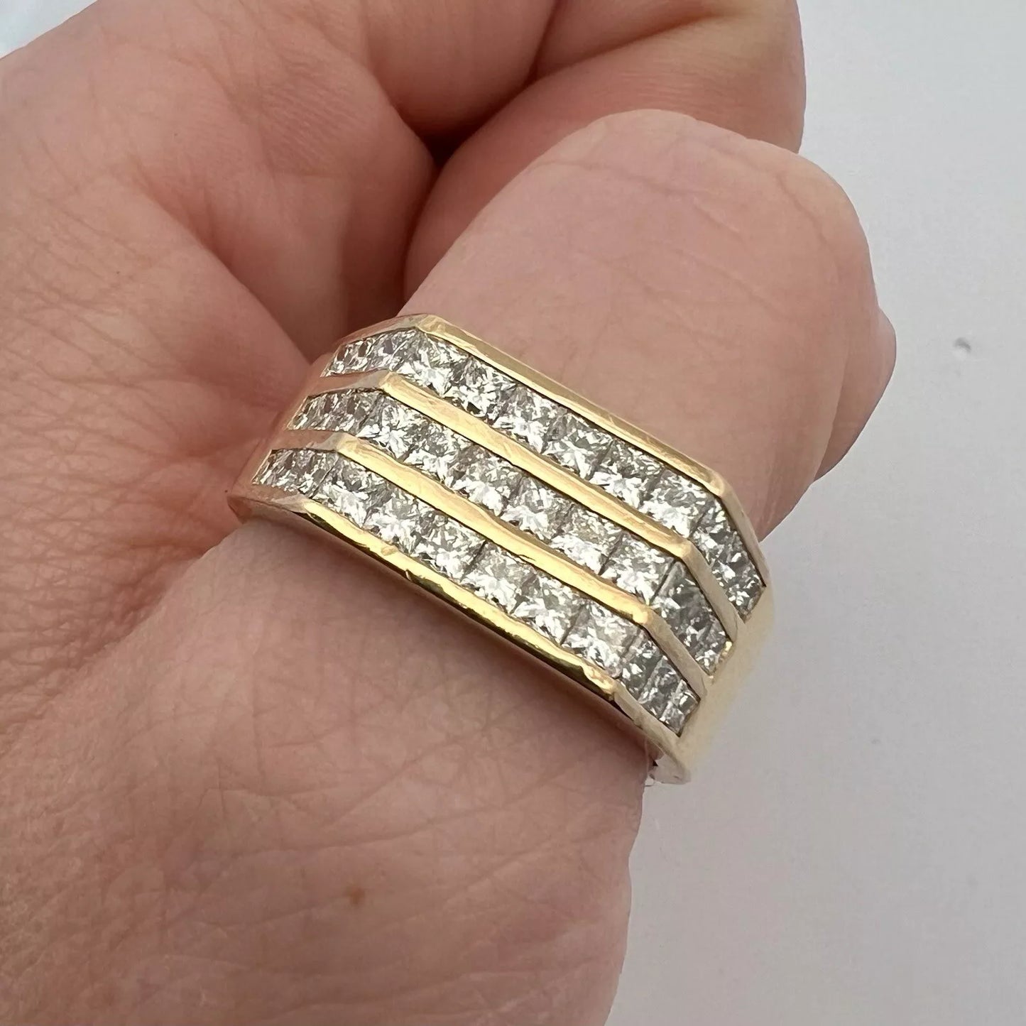 18Ct Yellow Gold 1.02 Carat TW Diamond Men's Signet Ring - Sz S 1/2 VAL INCLUDED