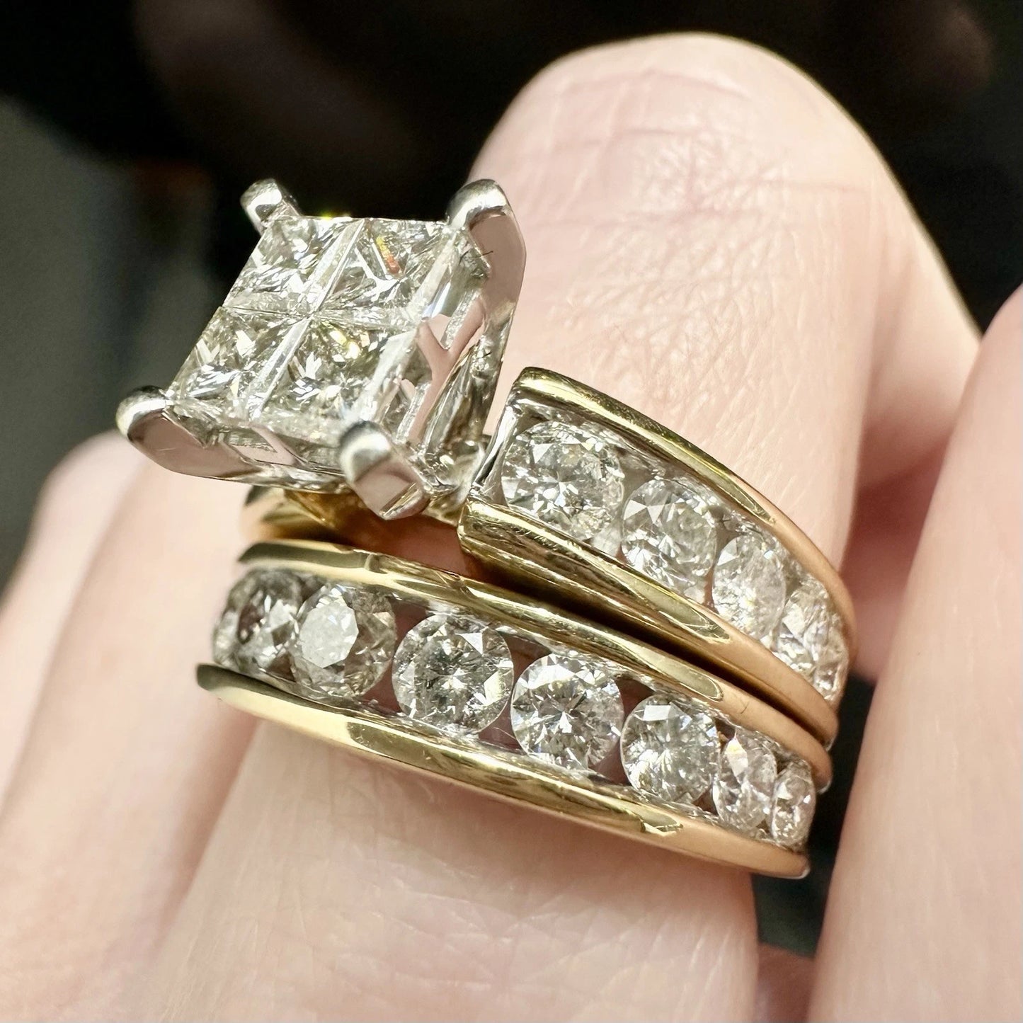 14ct Two-Tone Gold 3Ct TW Round Brilliant & Princess Cut Diamond Ring Set Sz M