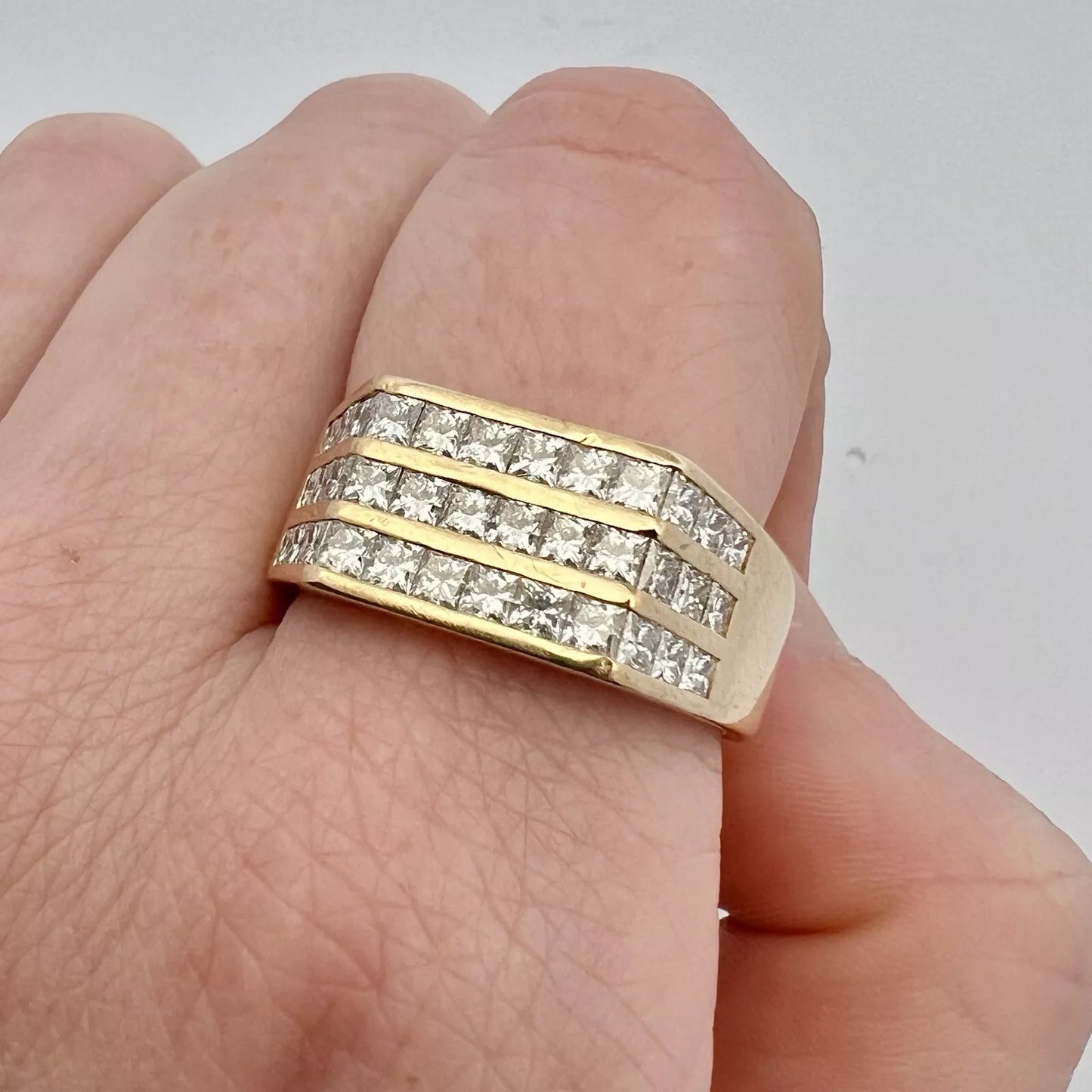 18Ct Yellow Gold 1.02 Carat TW Diamond Men's Signet Ring - Sz S 1/2 VAL INCLUDED