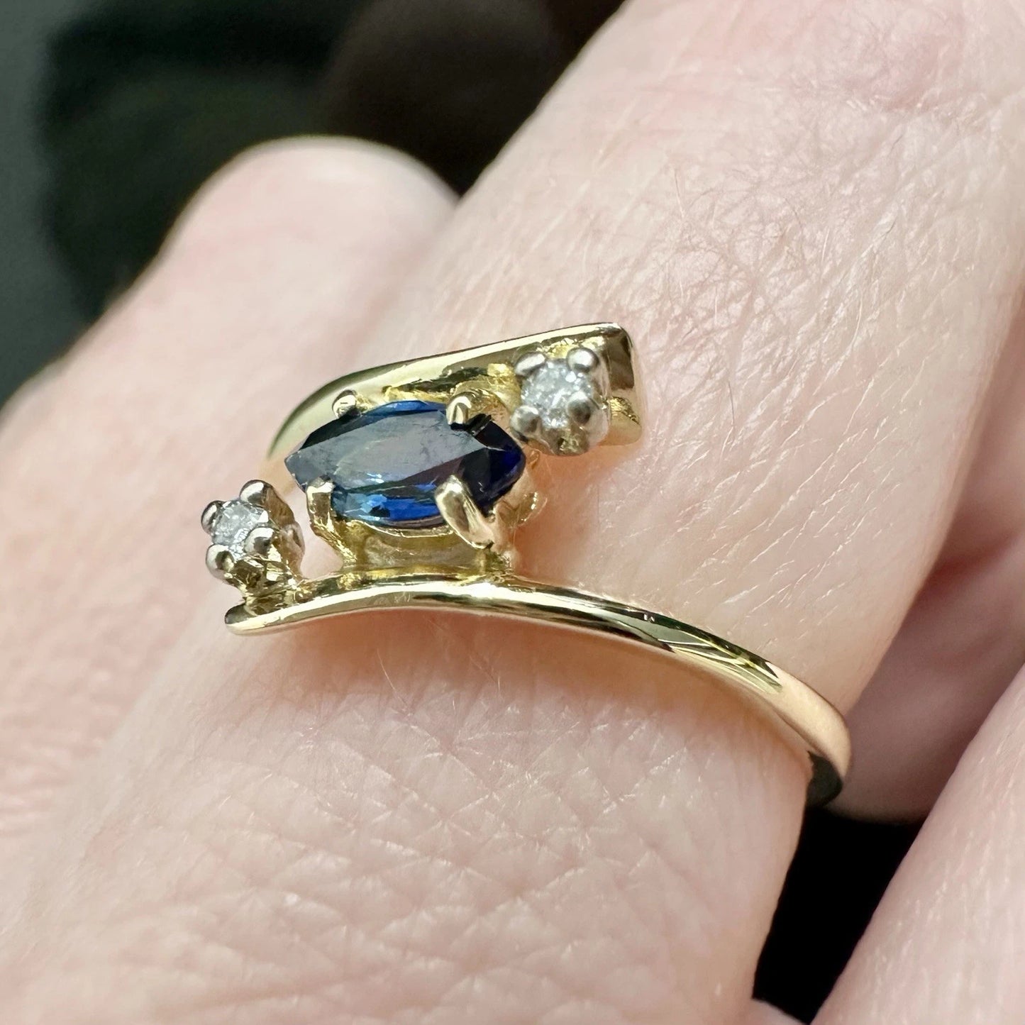 9Ct Yellow Gold Marquise Cut Sapphire & Diamond Accent Split Shank Ring Sz M