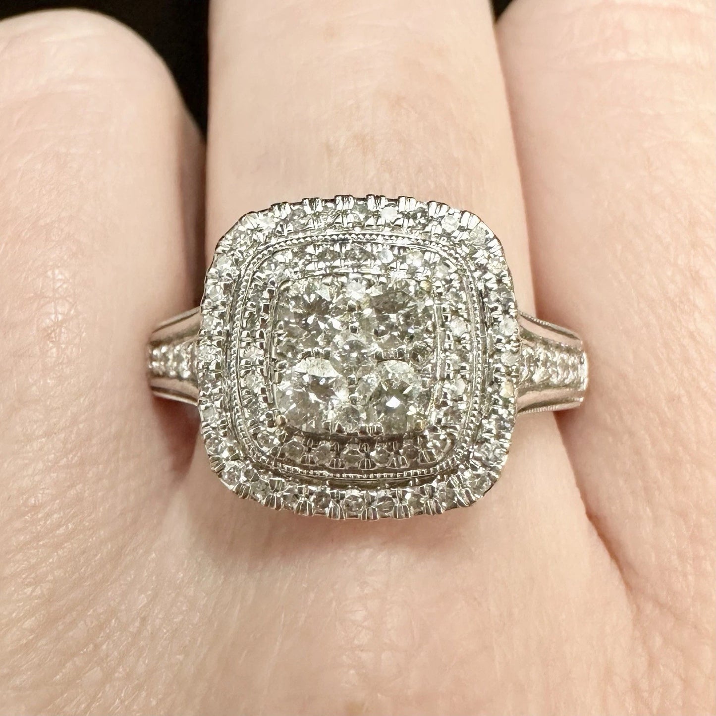 10Ct White Gold Halo 1.00 Carat TW Diamond Ring Sz T