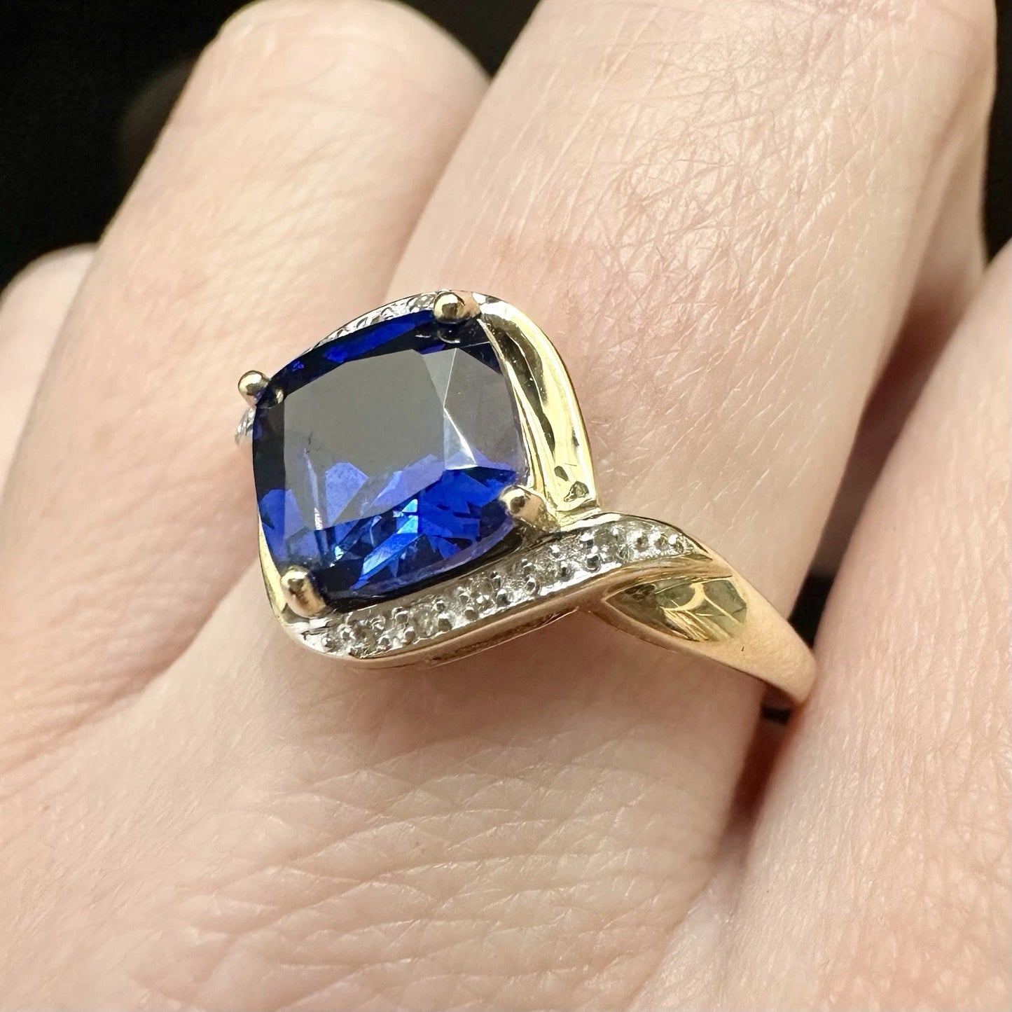9Ct Yellow Gold Cushion Cut Created Sapphire & Diamond Ring - Sz Q 1/2