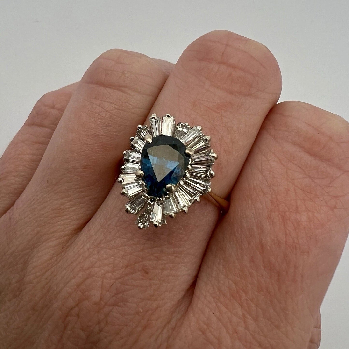 18Ct Two-Toned Gold 2Ct Sapphire & 1Ct TW Diamond Ring Sz M 1/2 WITH VALUATION