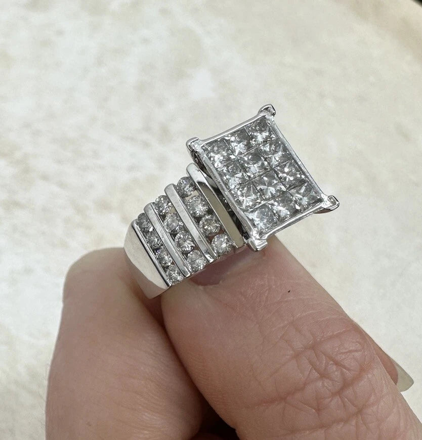 14Ct White Gold 2.00 Carat TW Multi Diamond Dress Ring Sz O WITH VALUATION
