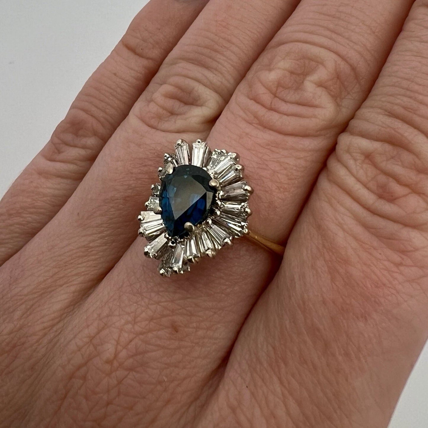 18Ct Two-Toned Gold 2Ct Sapphire & 1Ct TW Diamond Ring Sz M 1/2 WITH VALUATION