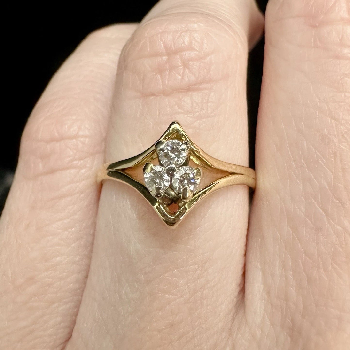 18Ct Yellow Gold Vintage .15Ct TW Diamond Set Fused Ring Set Sz K