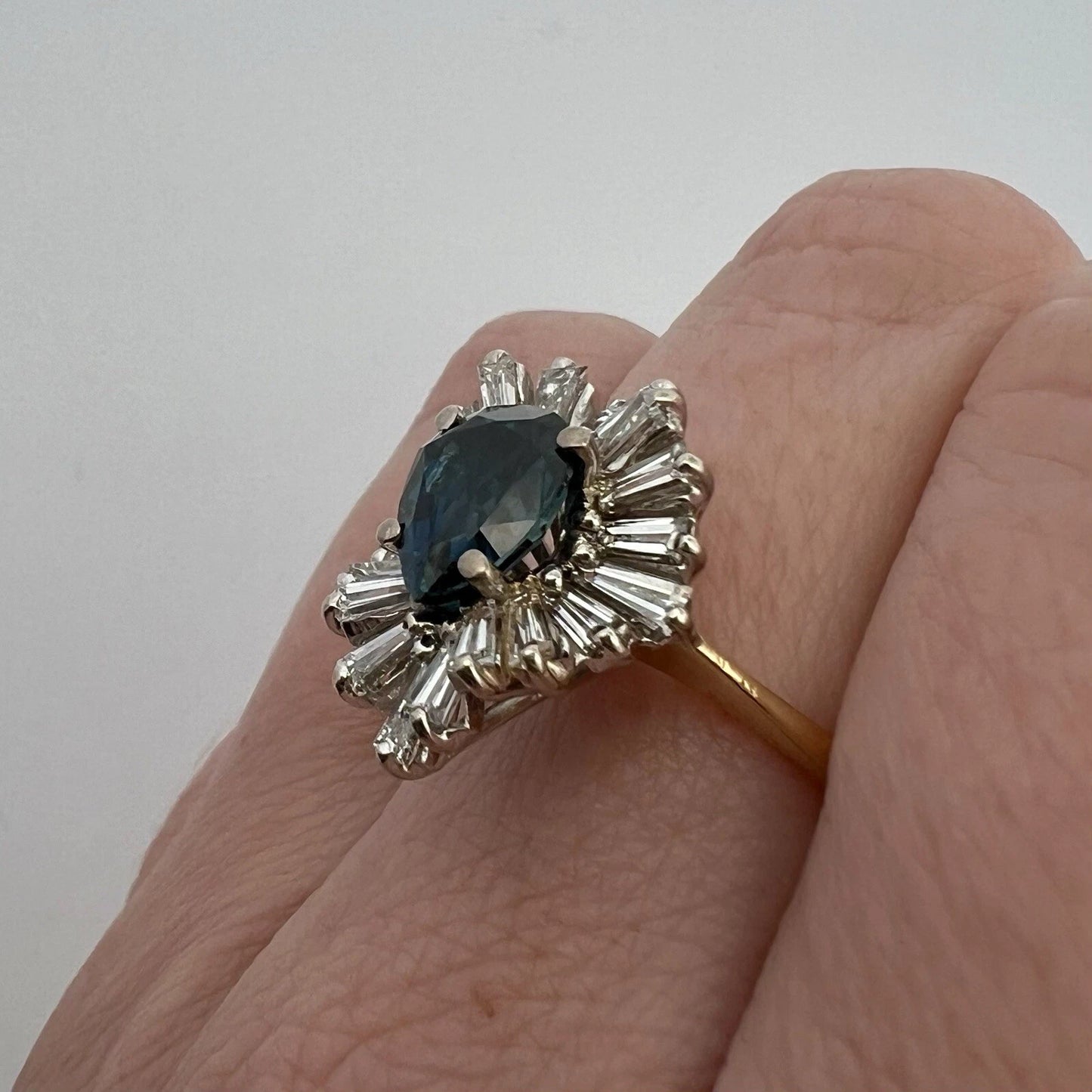 18Ct Two-Toned Gold 2Ct Sapphire & 1Ct TW Diamond Ring Sz M 1/2 WITH VALUATION