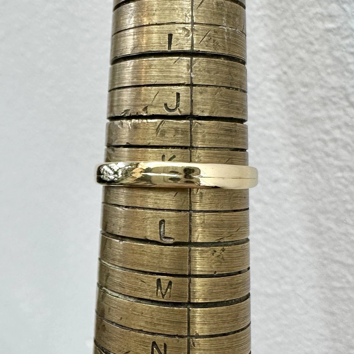 18Ct Yellow Gold Vintage .15Ct TW Diamond Set Fused Ring Set Sz K
