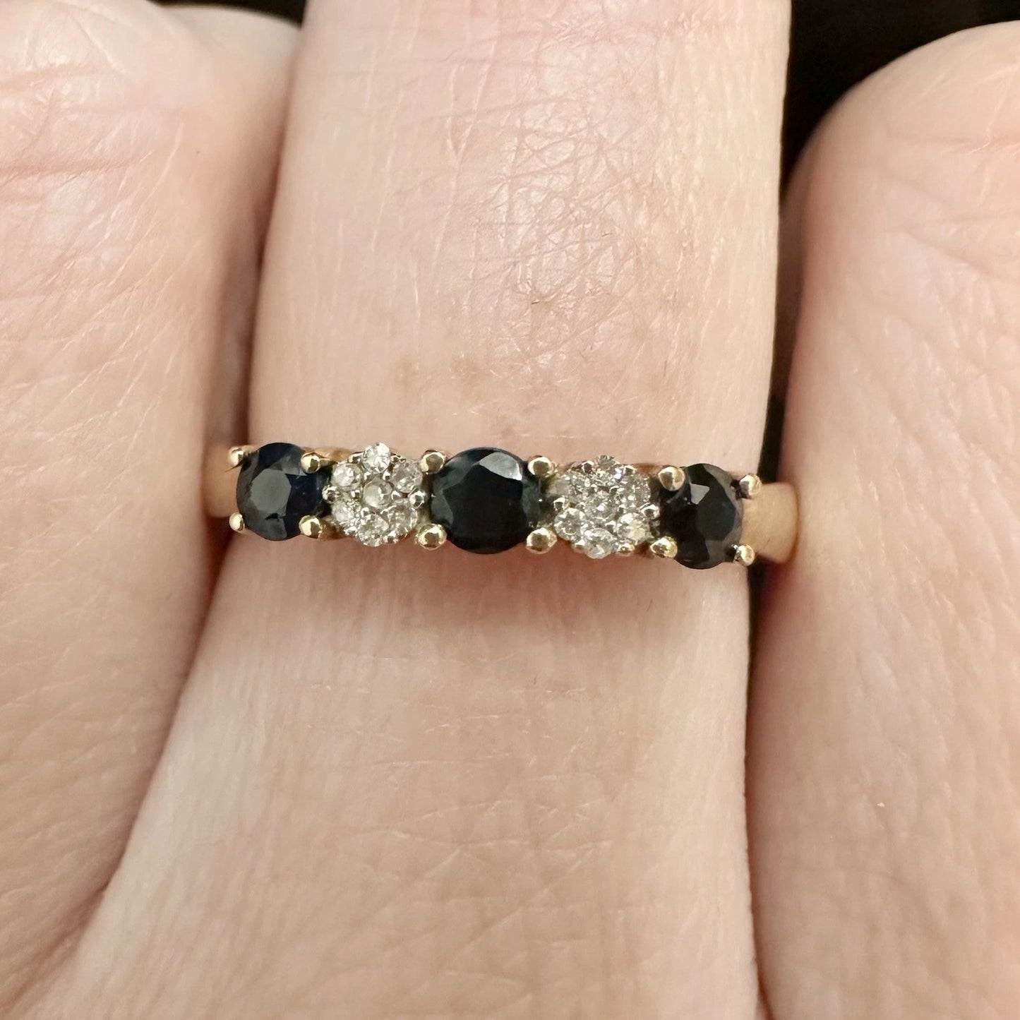 10Ct Yellow Gold Sapphire & Diamond Cluster Ring