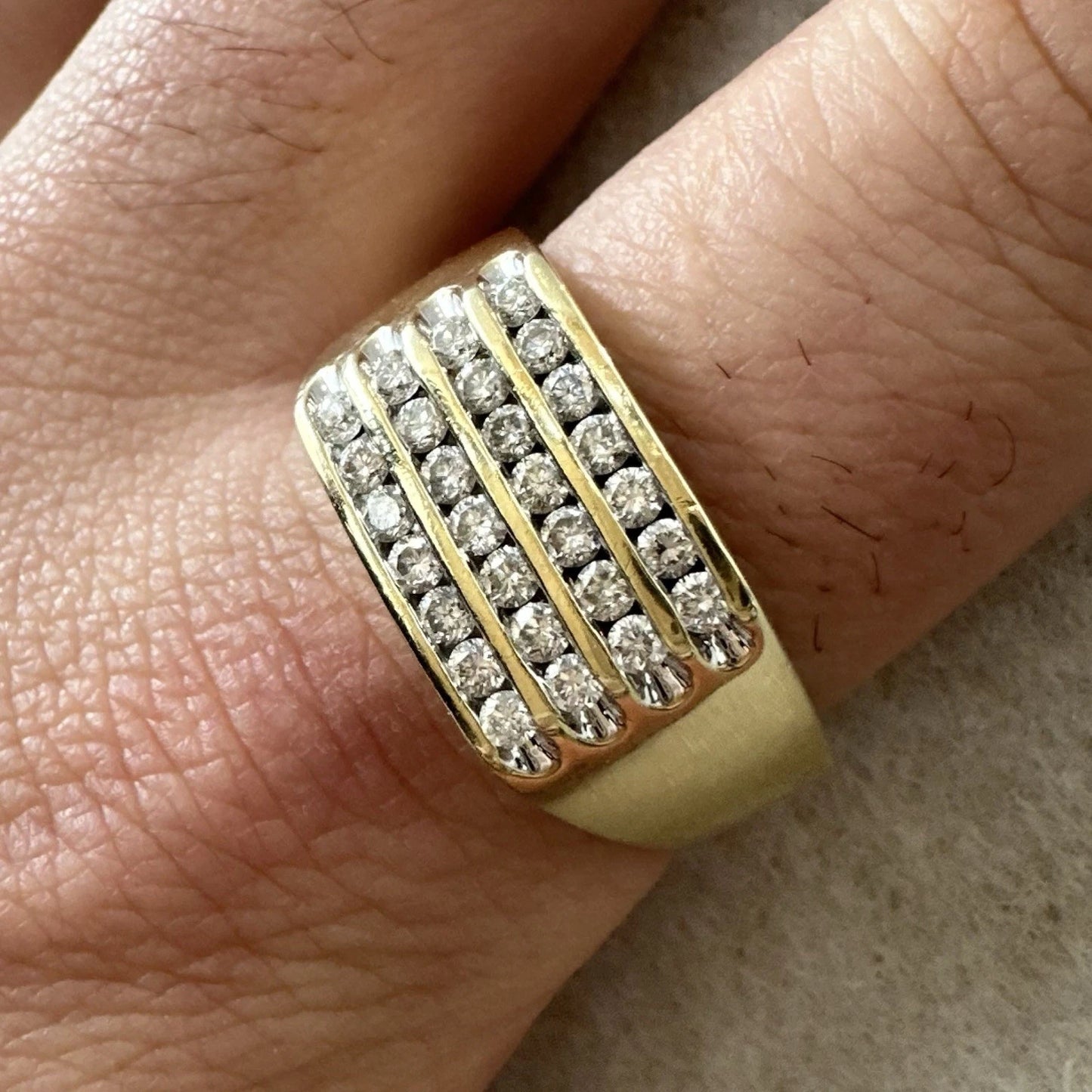 10Ct Yellow Gold 1.00 Carat TW Diamond Men's Signet Ring Sz Z+3