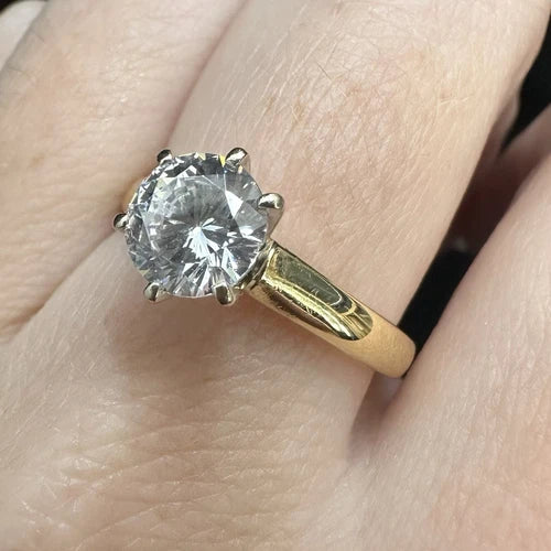 14Ct Yellow Gold 1 Ct TW Diamond Simulant Solitaire Engagement Ring - Sz N 1/2