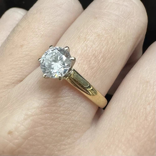 14Ct Yellow Gold 1 Ct TW Diamond Simulant Solitaire Engagement Ring - Sz N 1/2